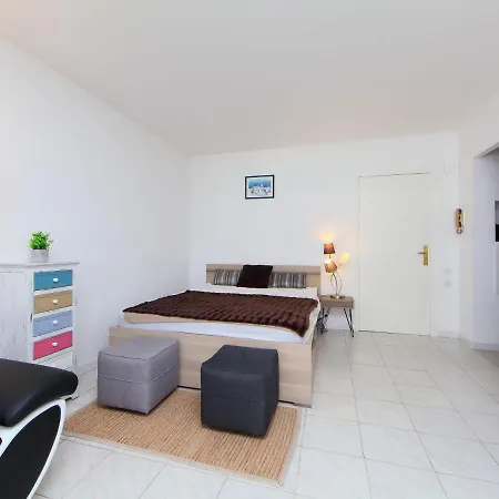 Apartment Lerins-6 By Interhome Cannes