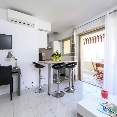 Apartment Lerins-6 By Interhome Cannes